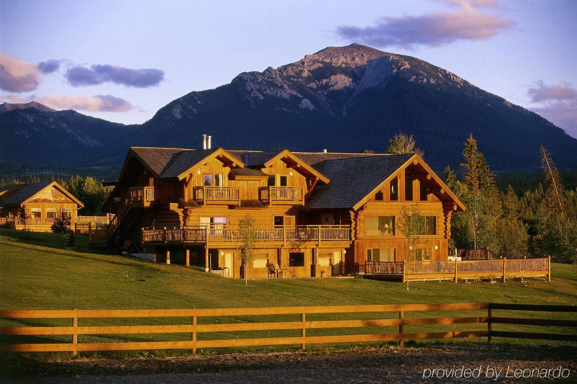 Echo Valley Ranch And Spa Clinton Exterior photo
